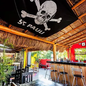 Hostel Che Playa & Bar Adults Only, Playa del Carmen